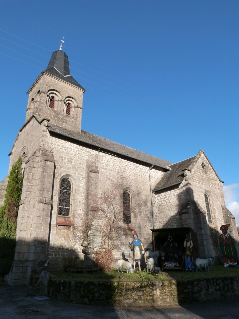 Eglise de Sous-Parsat et crèche géante