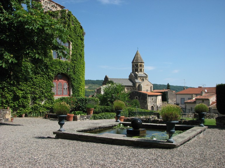 La cour intérieure du château (je triche, je ressors une photo estivale)