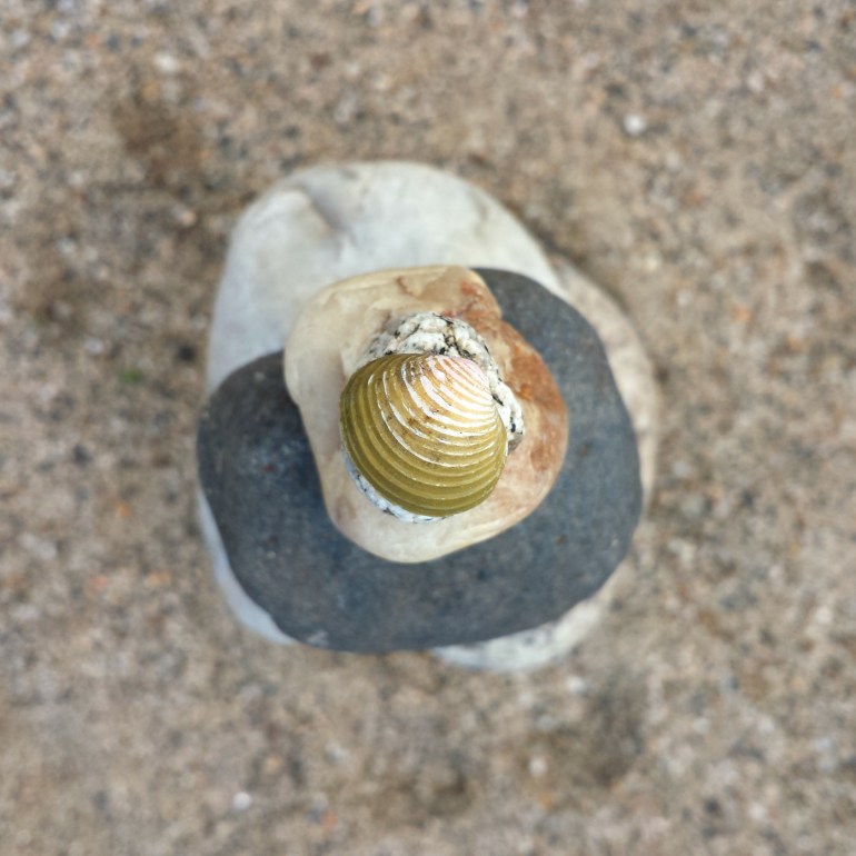 mylittlelandart_galets2