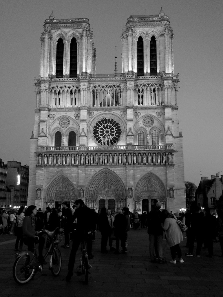 notre_dame_paris_2